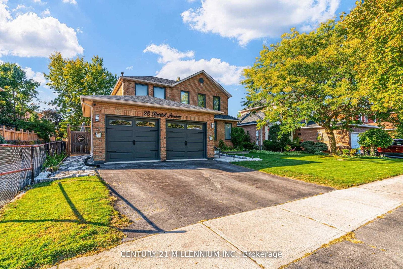 28-bristol-avenue-brampton-ontario-w13079202