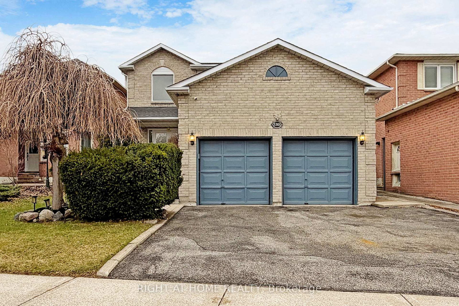 5301-heritage-hills-boulevard-mississauga-ontario-w13079226