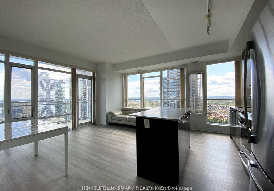 360-square-one-drive-mississauga-ontario-w13079308