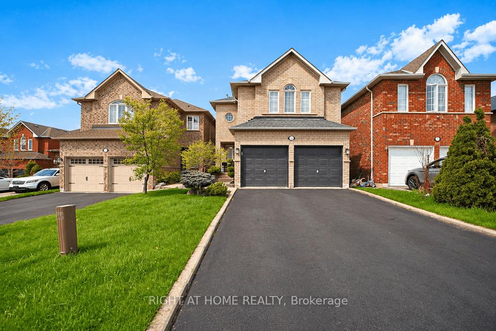 3181-baytree-court-mississauga-ontario-w13079334
