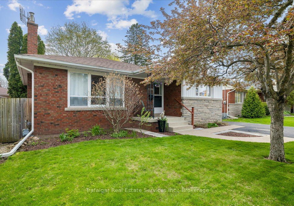 2286-prospect-street-burlington-ontario-w13079368