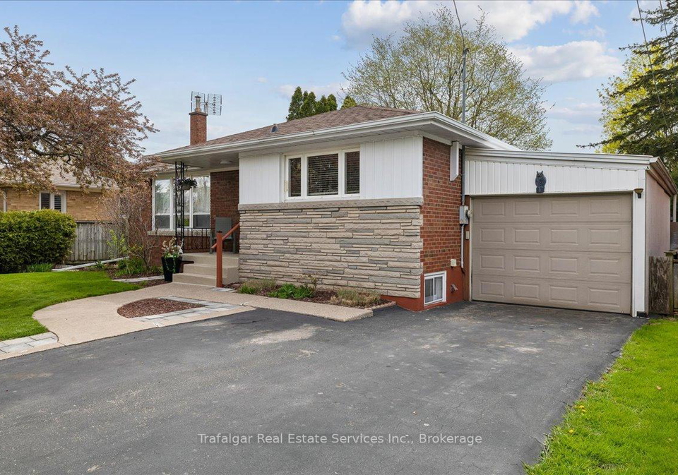 2286-prospect-street-burlington-ontario-w13079368