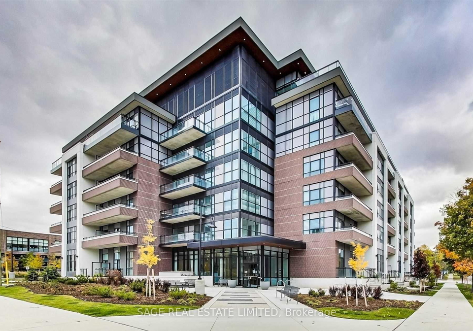 1-neighbourhood-lane-etobicoke-ontario-w13079458