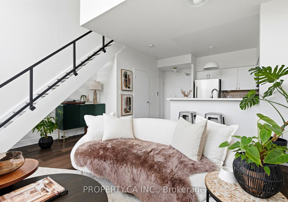 200-manitoba-street-etobicoke-ontario-w13079464