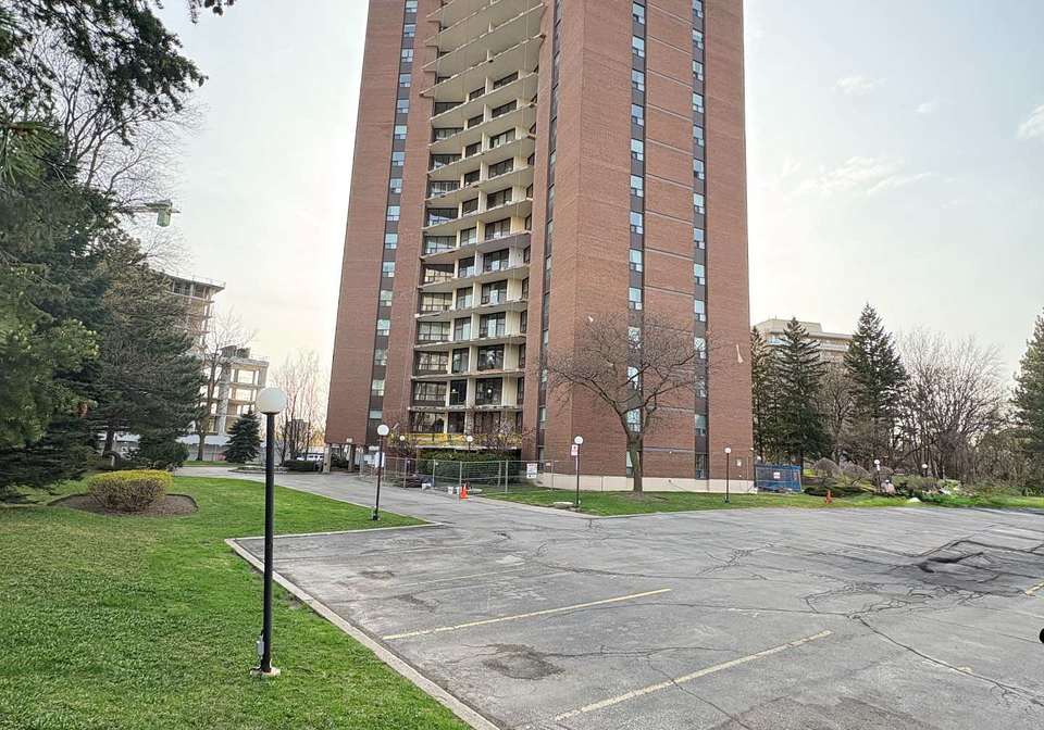 335-mill-road-etobicoke-ontario-w13079486