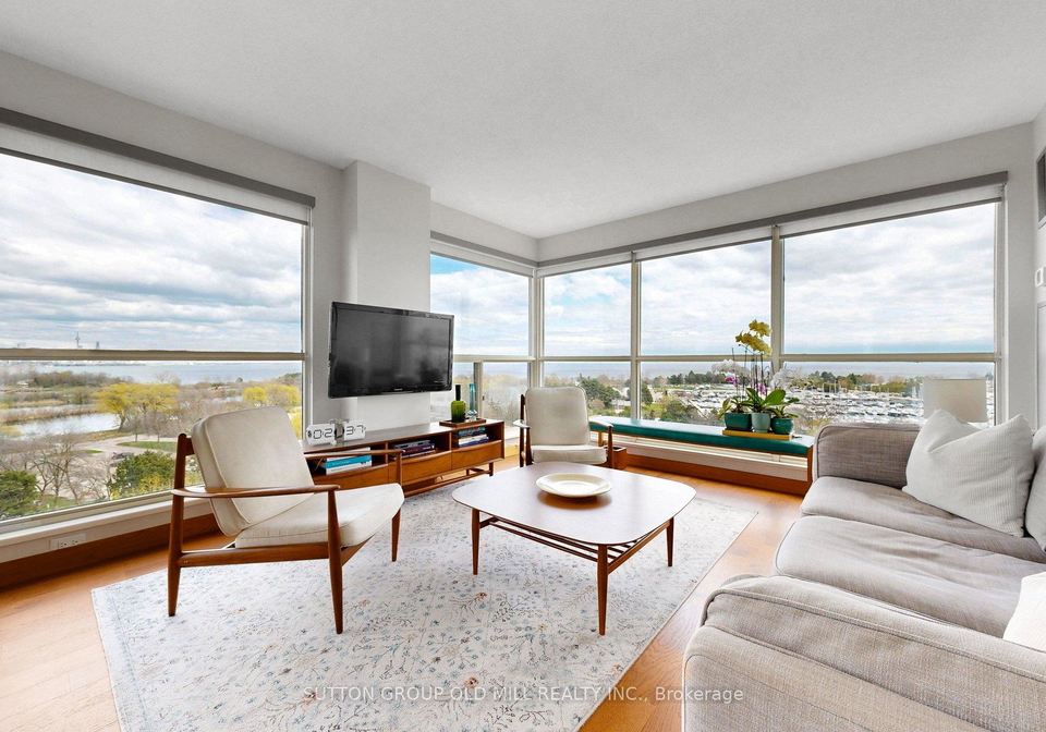 2261-lake-shore-boulevard-w-etobicoke-ontario-w13079516
