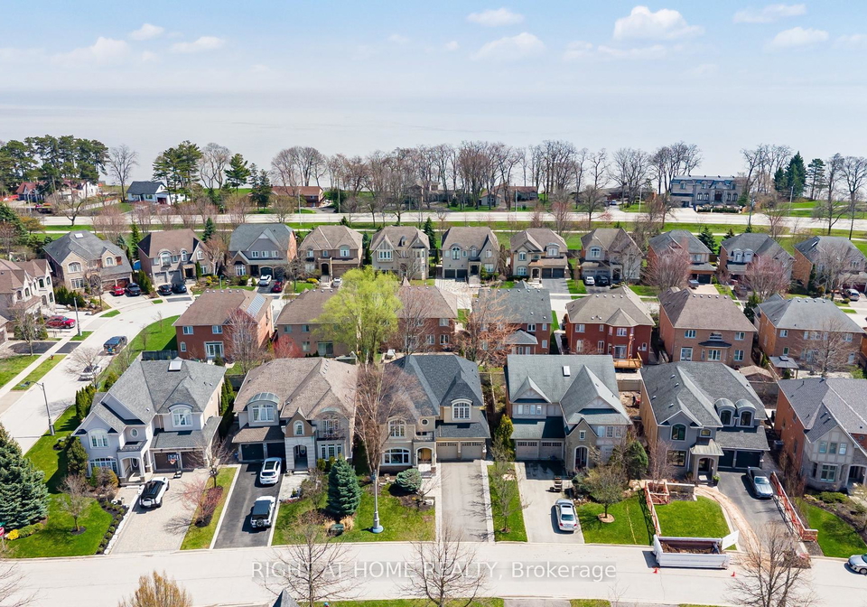 3352-petrie-way-oakville-ontario-w13079666