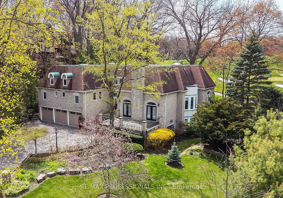 6a-edenbrook-hill-etobicoke-ontario-w13079998
