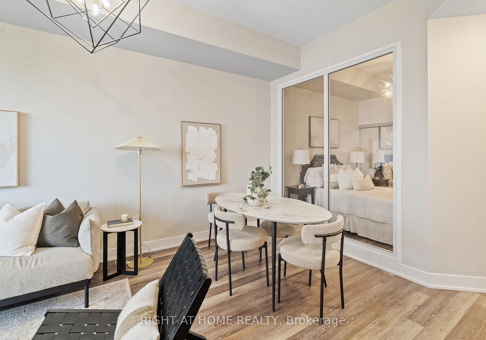 30-shore-breeze-drive-etobicoke-ontario-w13080064