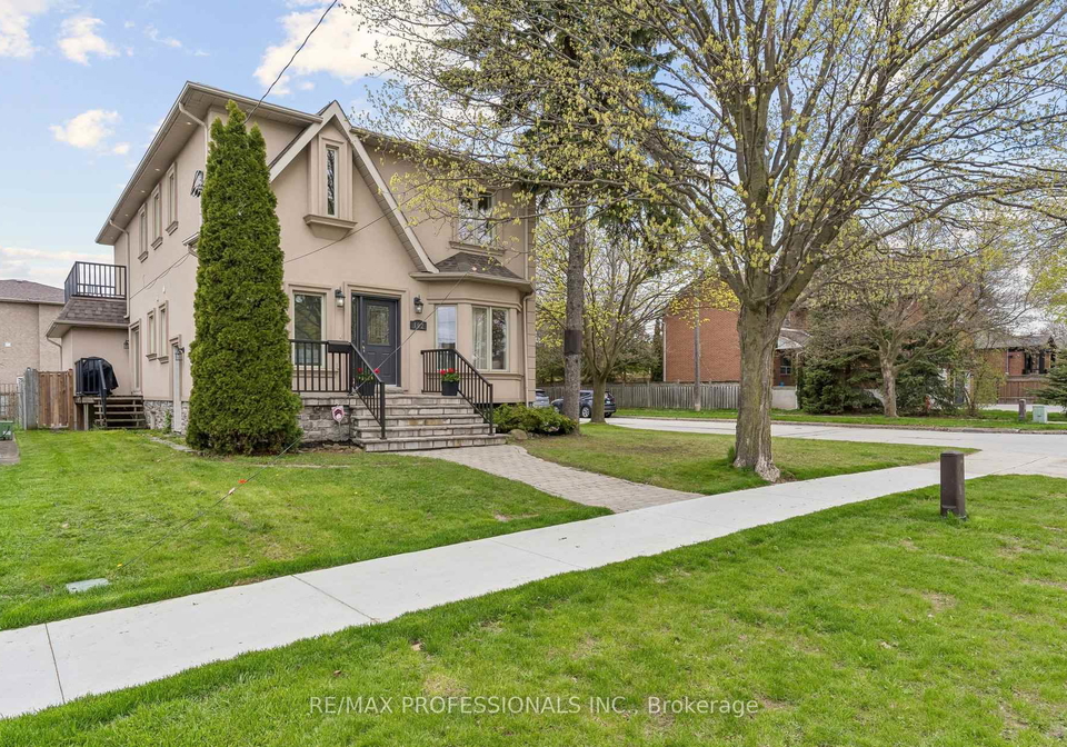 102-north-carson-street-etobicoke-ontario-w13080174