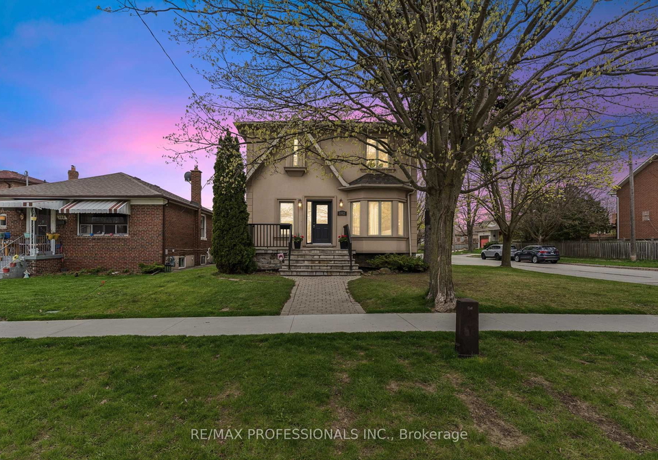 102-north-carson-street-etobicoke-ontario-w13080174