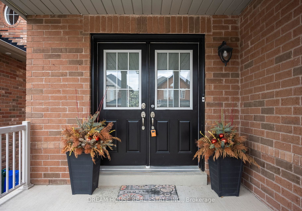 353-michener-place-milton-ontario-w13080424