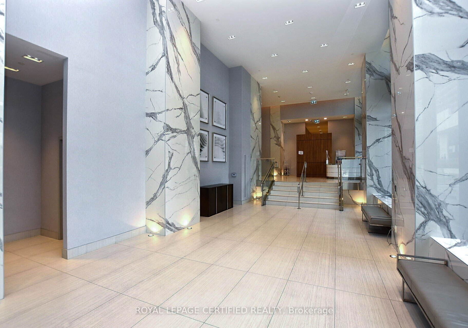 20-shore-breeze-drive-etobicoke-ontario-w13080652
