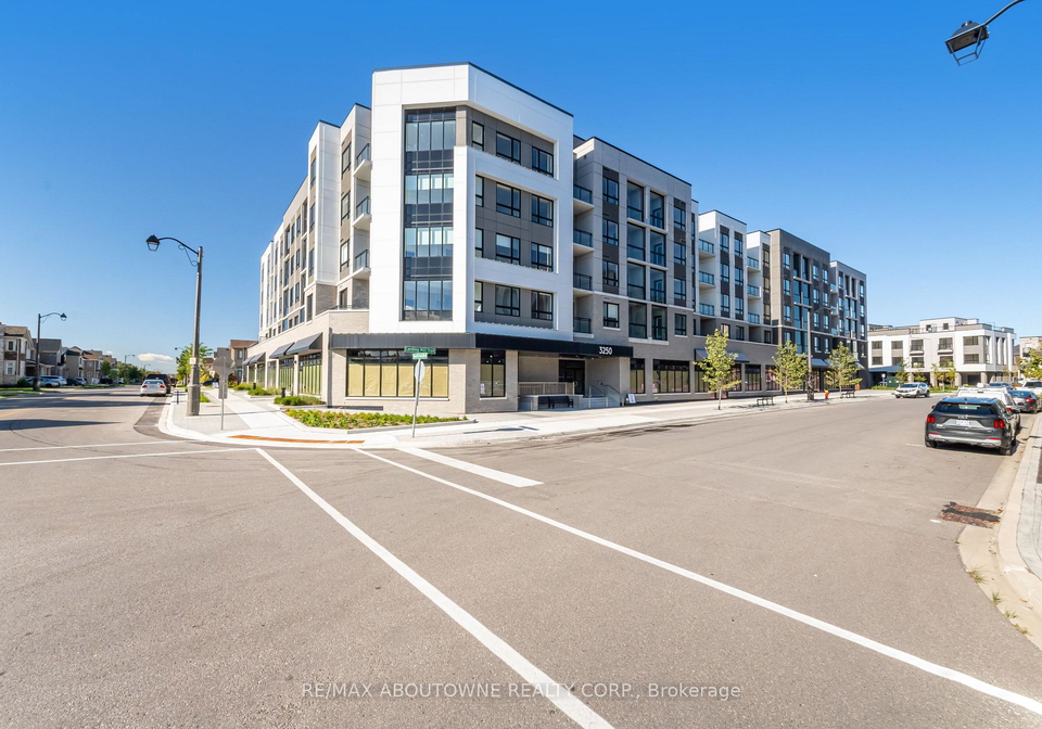 3250-carding-mill-trail-oakville-ontario-w13080662