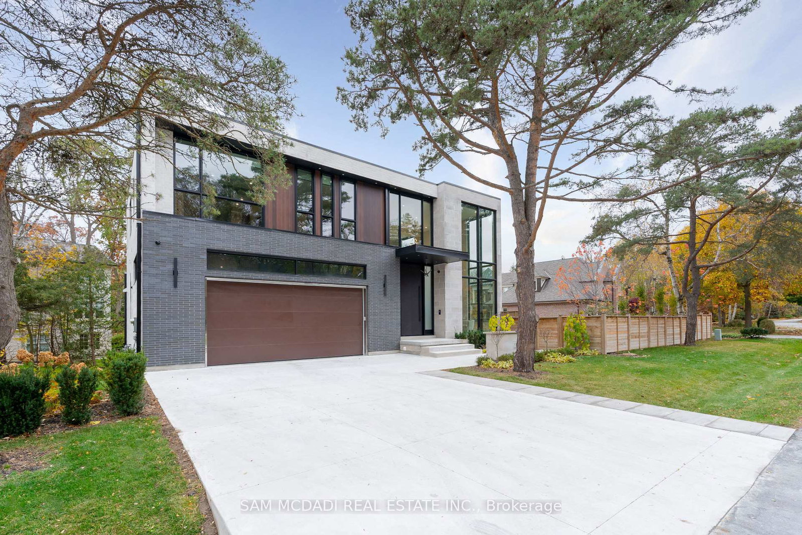 112-elton-park-road-oakville-ontario-w13080708