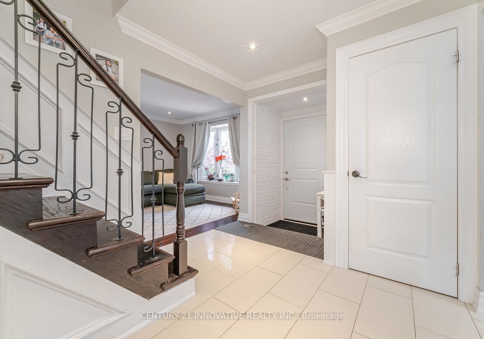 37-massey-street-brampton-ontario-w13080740