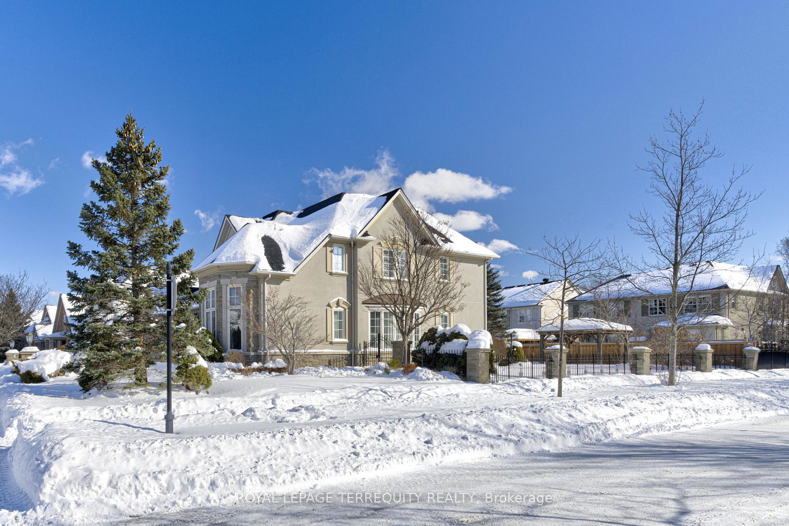 819-canyon-street-mississauga-ontario-w13080874