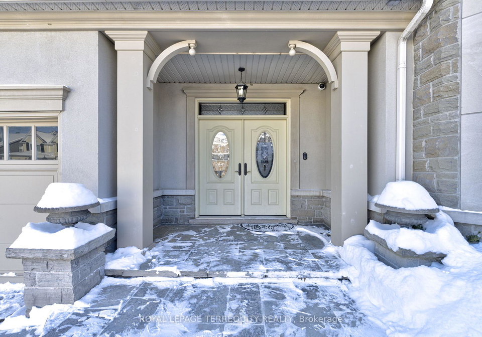 819-canyon-street-mississauga-ontario-w13080874