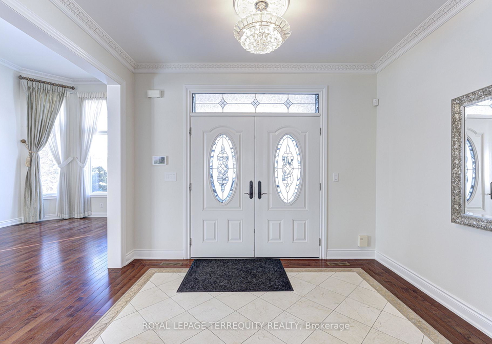 819-canyon-street-mississauga-ontario-w13080874