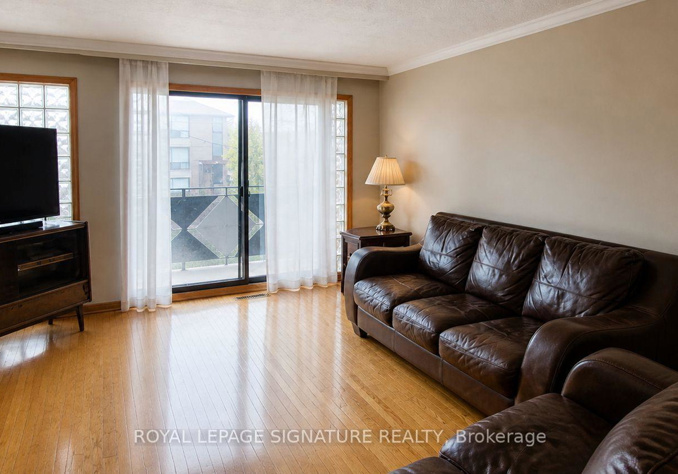 4-imogene-avenue-york-ontario-w13081082