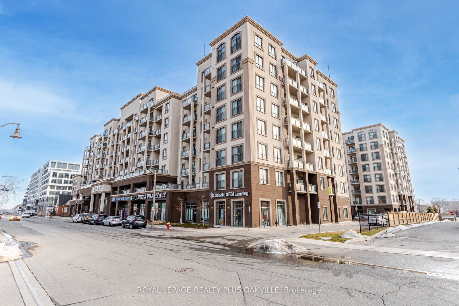 2486-old-bronte-road-oakville-ontario-w13081130