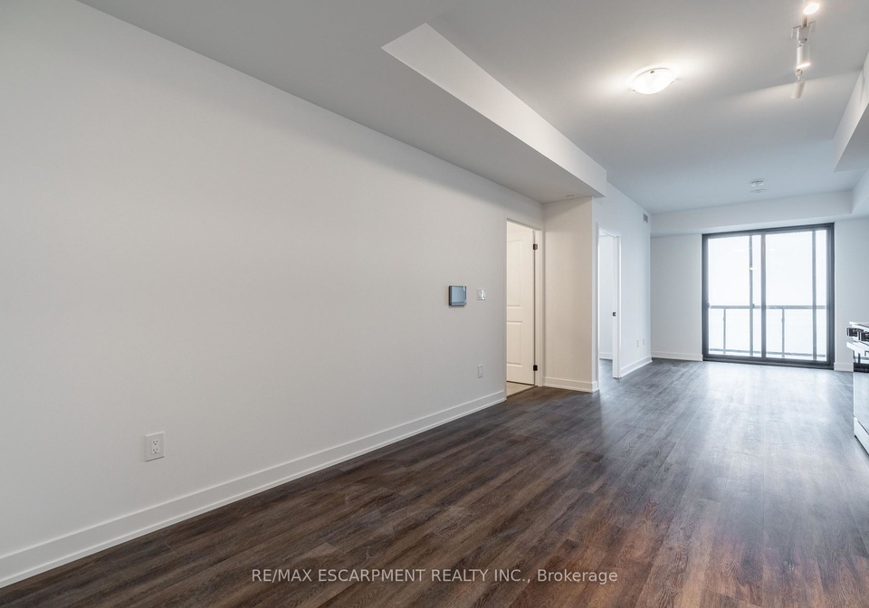 2075-lakeshore-boulevard-burlington-ontario-w13081234