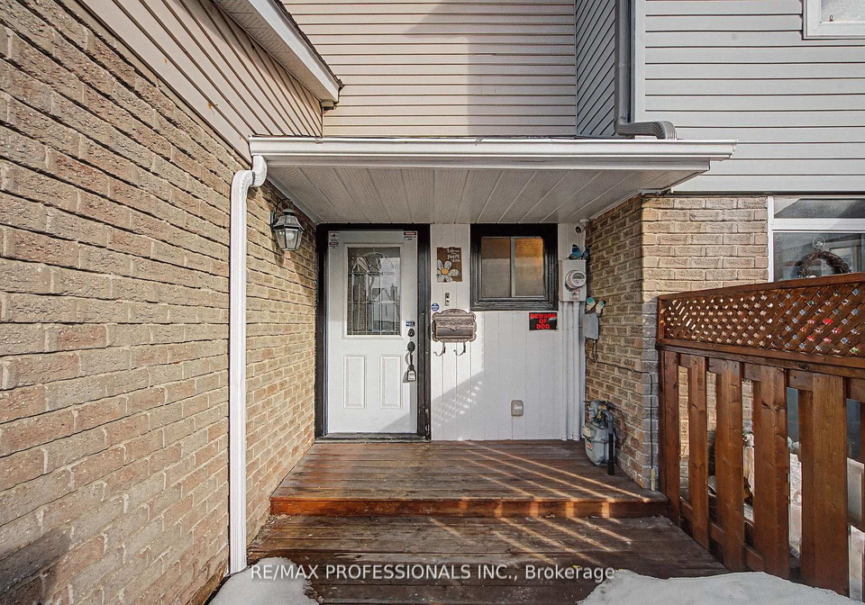 180-royal-salisbury-way-brampton-ontario-w13081328