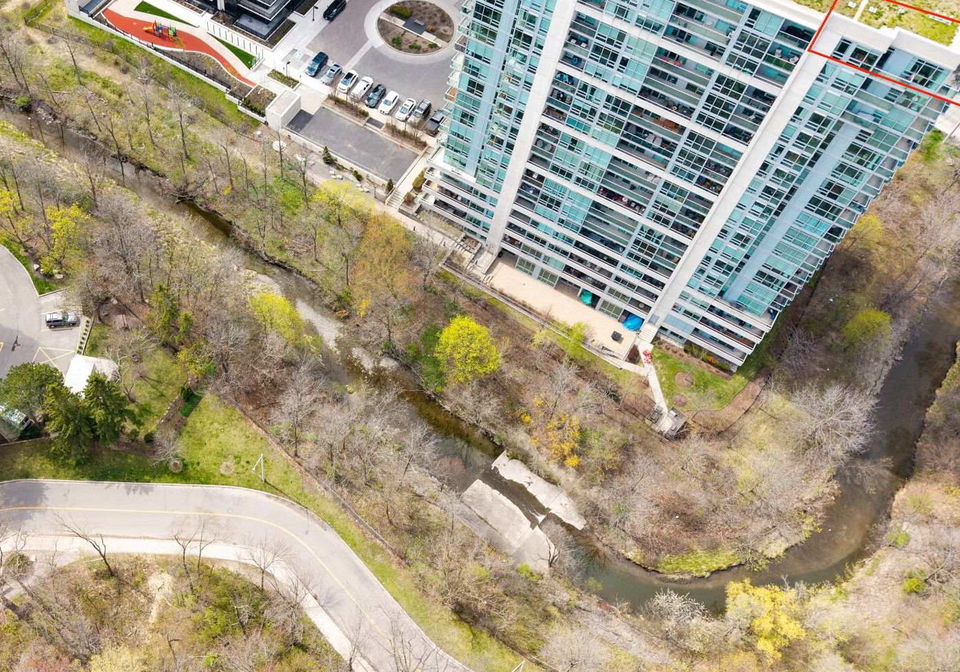 1055-southdown-road-mississauga-ontario-w13081400