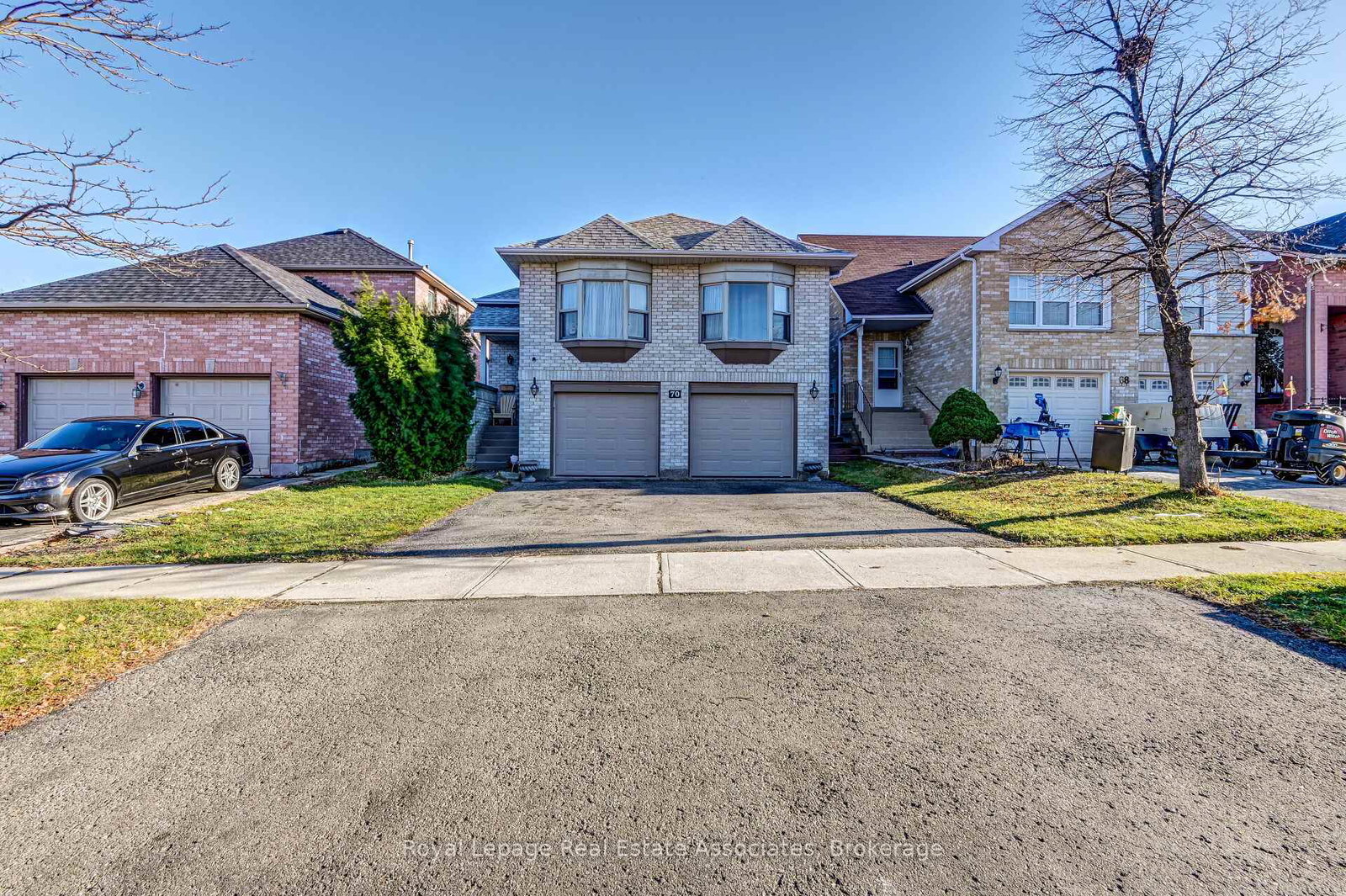 70-nectarine-crescent-brampton-ontario-w13081582