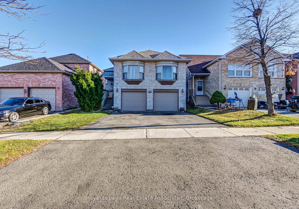 70-nectarine-crescent-brampton-ontario-w13081582