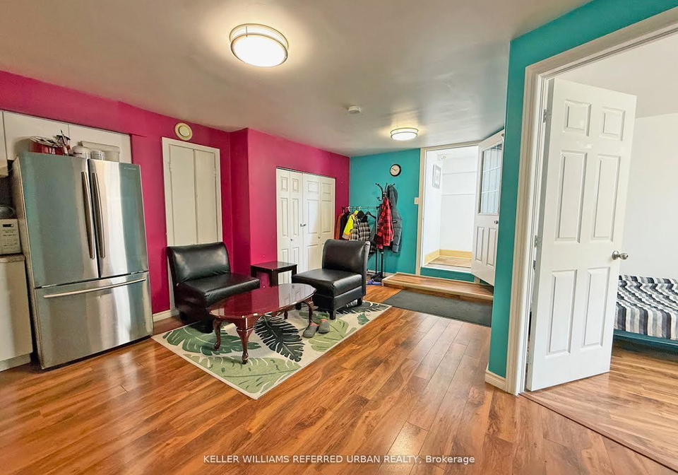 6-elmhurst-drive-etobicoke-ontario-w13081630
