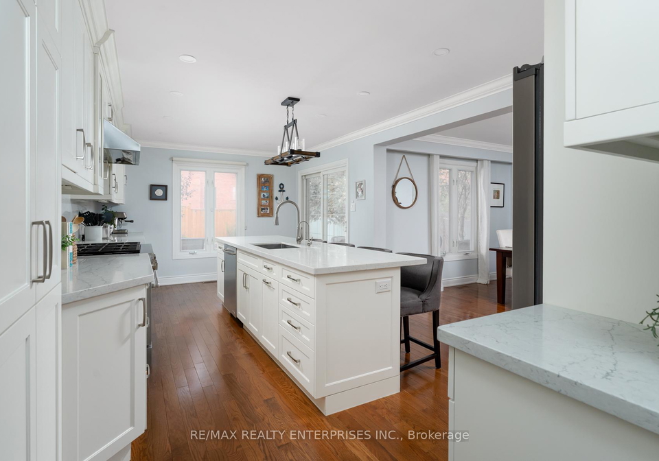 1101-fieldstone-circle-oakville-ontario-w13081740
