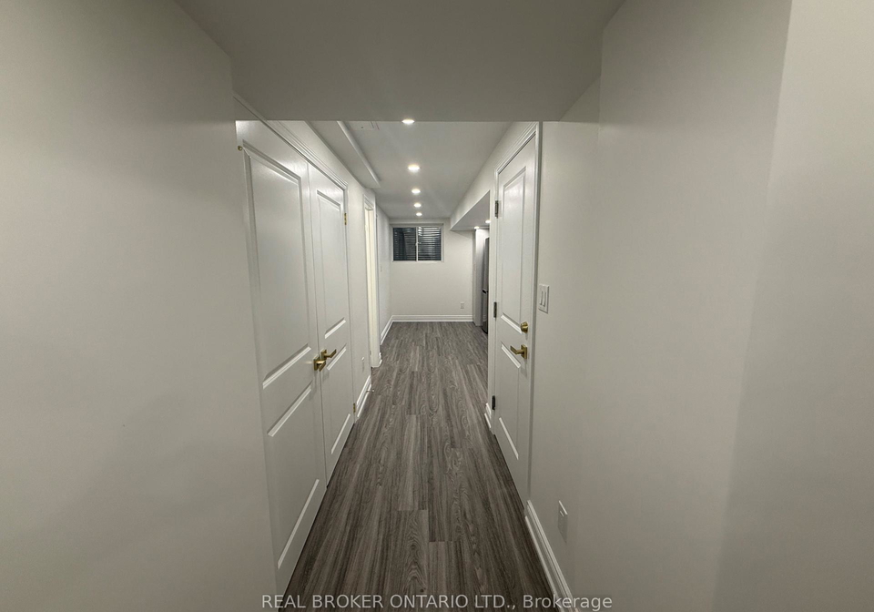 1450-periwinkle-place-milton-ontario-w13081754