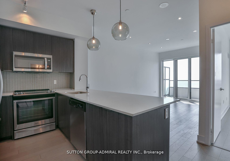 20-shore-breeze-drive-etobicoke-ontario-w13081808
