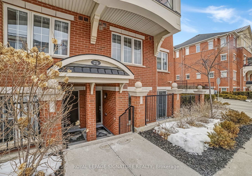 2492-post-road-oakville-ontario-w13081816