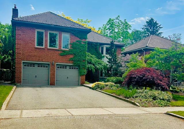 333-claremont-crescent-oakville-ontario-w13081828