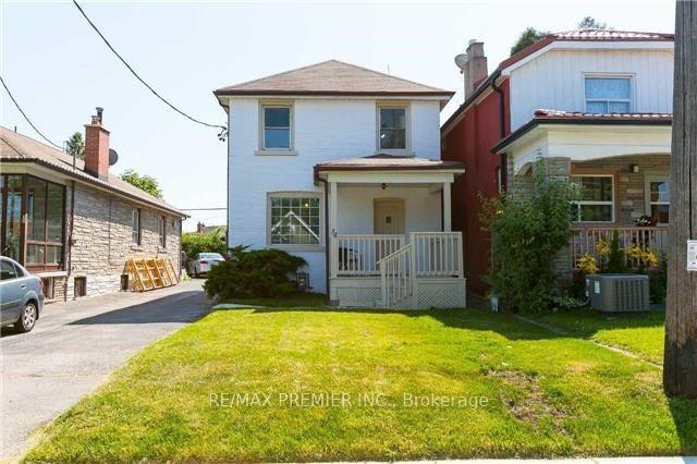 34-brownville-avenue-north-york-ontario-w13081856