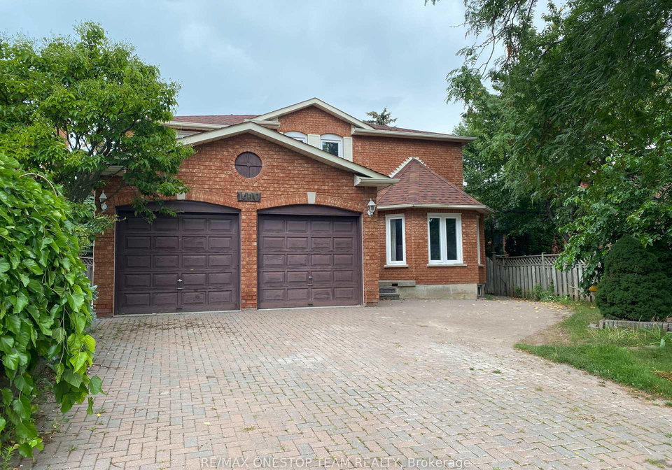 1410-winterbourne-drive-oakville-ontario-w13081868