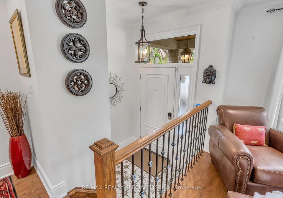 87-lake-crescent-etobicoke-ontario-w13081898