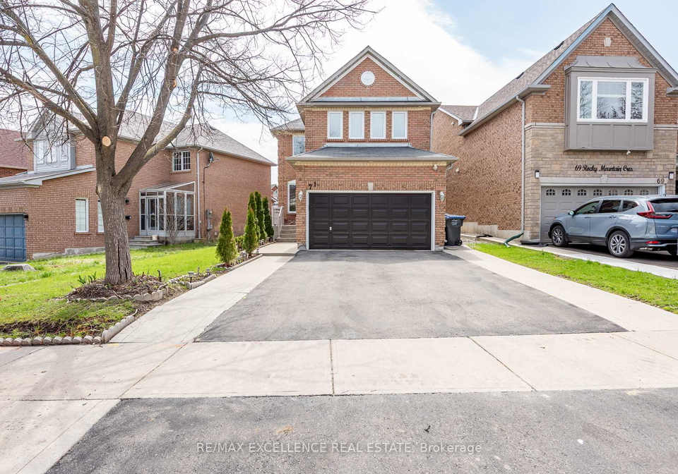 71-rocky-mountain-crescent-brampton-ontario-w13081998