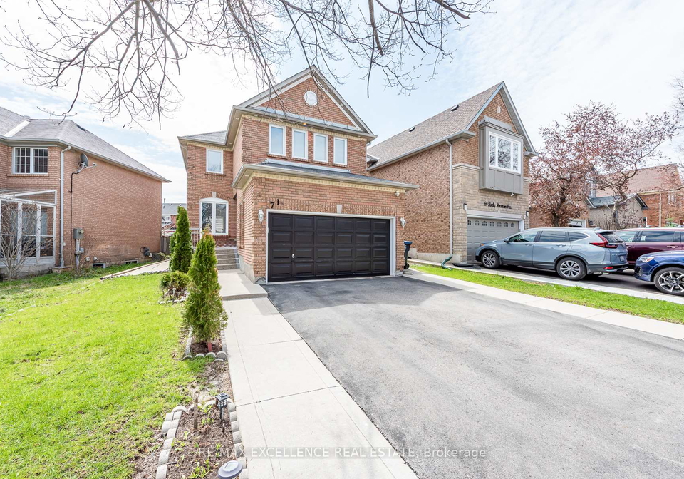 71-rocky-mountain-crescent-brampton-ontario-w13081998