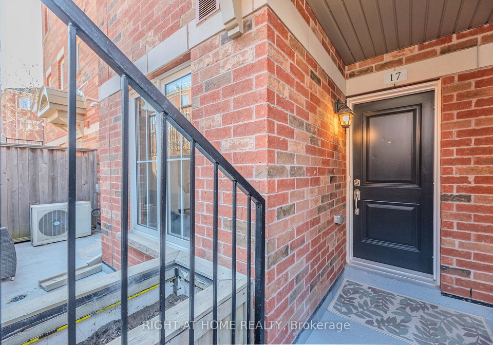 2464-post-road-oakville-ontario-w13082076