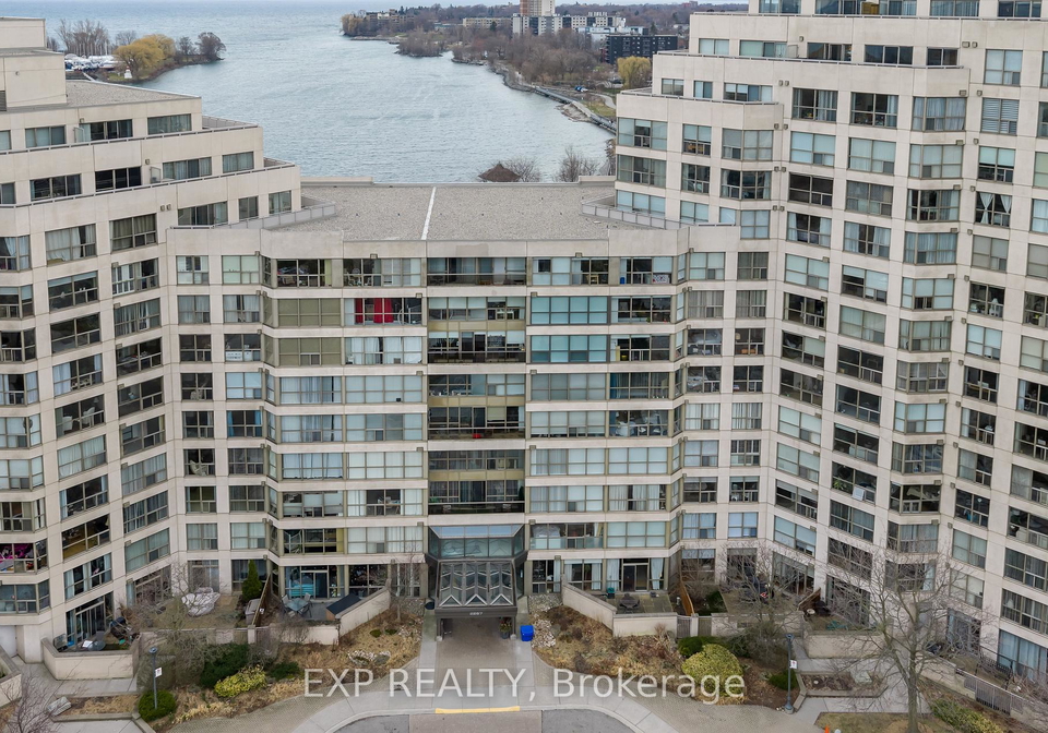 2267-lake-shore-boulevard-w-etobicoke-ontario-w13082092