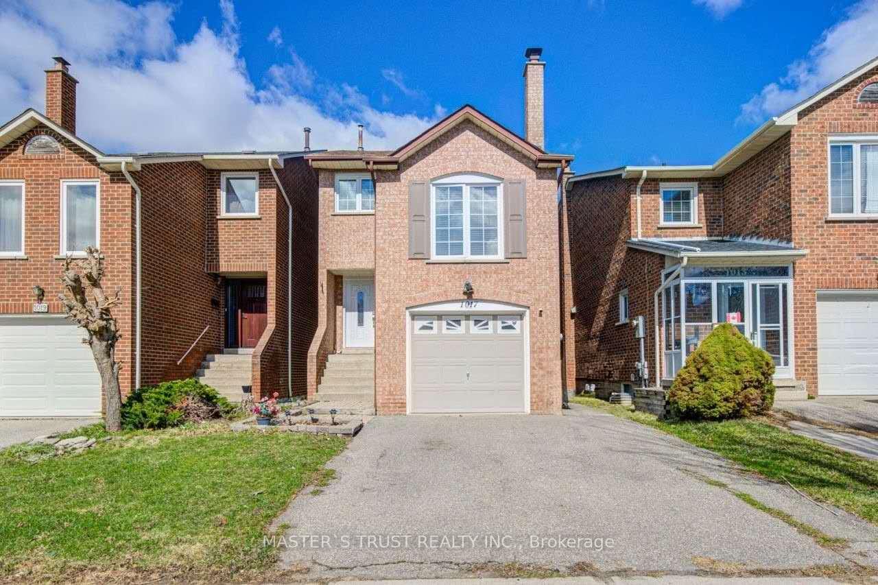 1017-lucerne-crescent-mississauga-ontario-w13082170