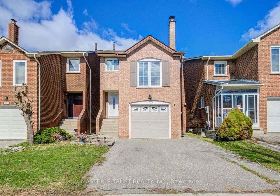 1017-lucerne-crescent-mississauga-ontario-w13082170