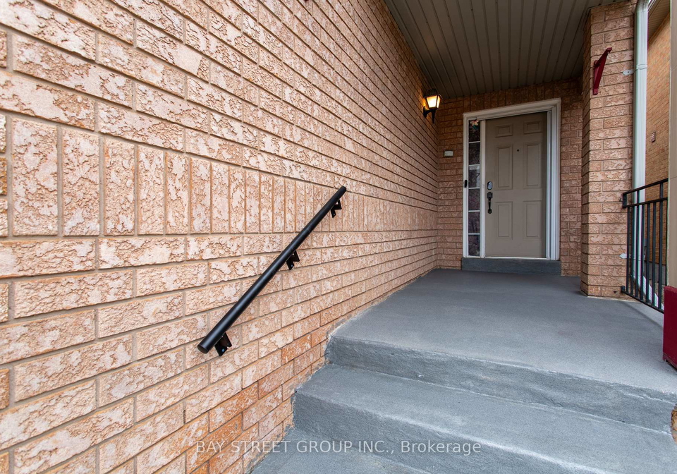 5-cedargrove-road-caledon-ontario-w13082214