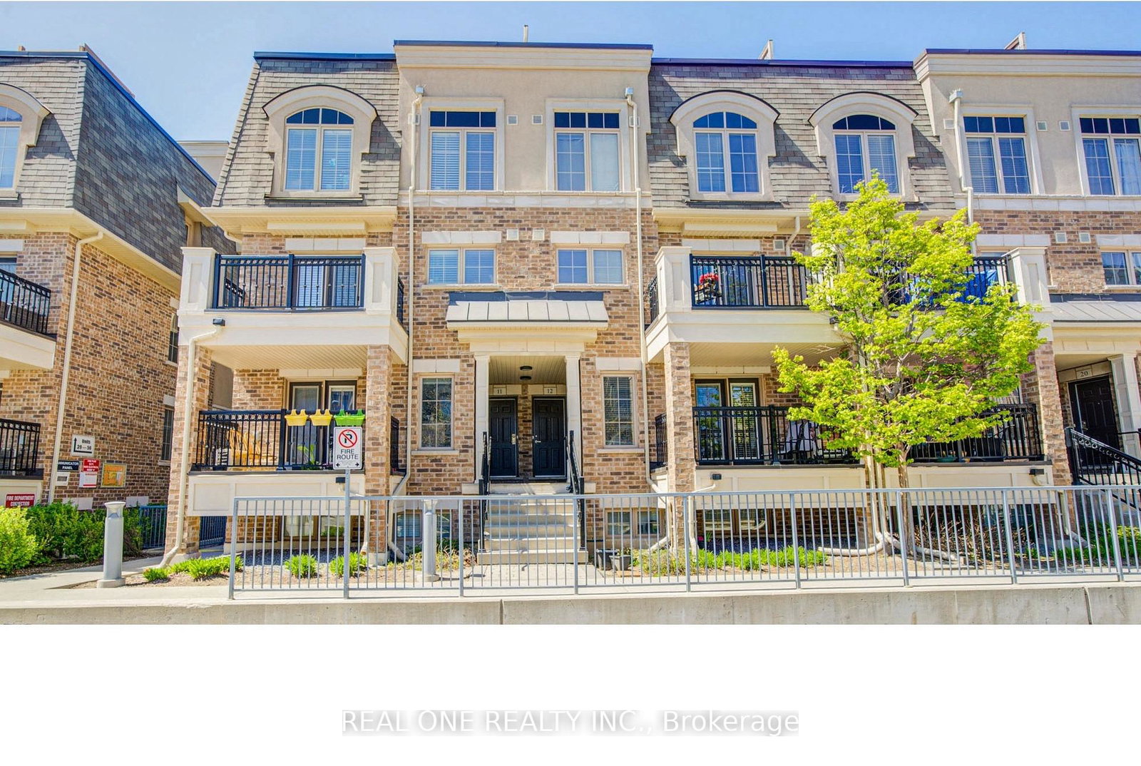2441-greenwich-drive-oakville-ontario-w13082244