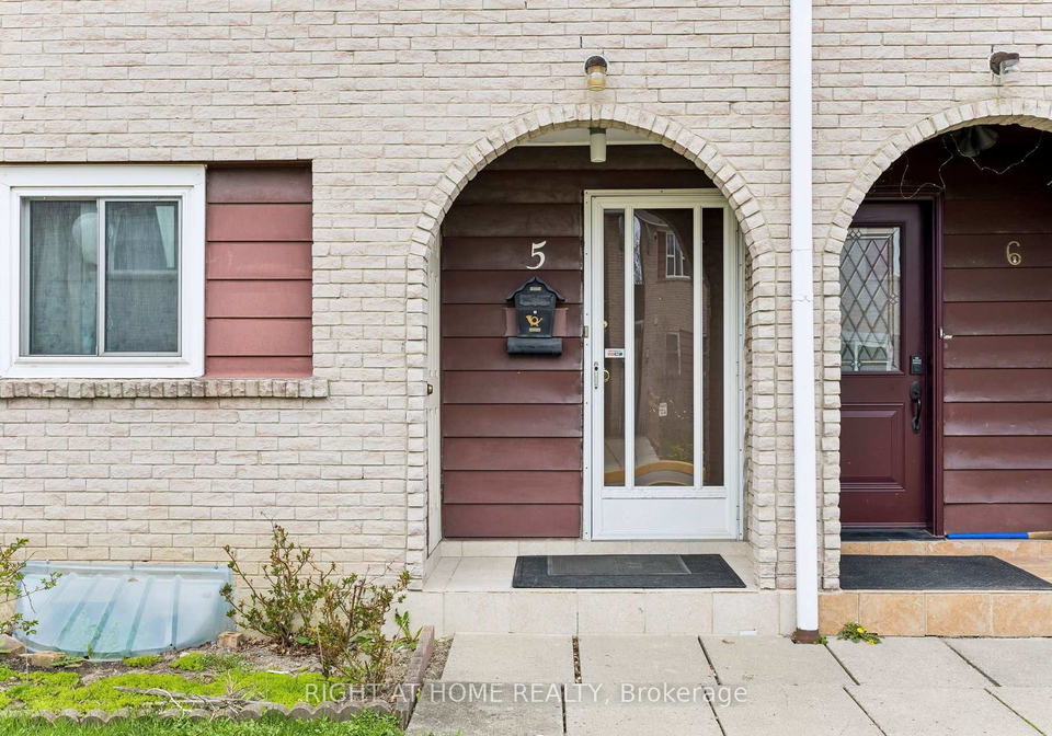2002-martin-grove-road-etobicoke-ontario-w13082510