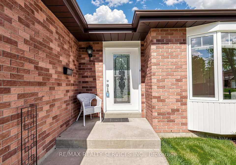 72-nantucket-crescent-brampton-ontario-w13082512