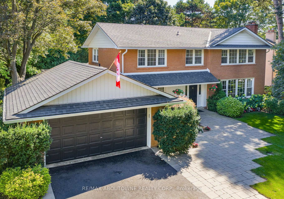 1284-cleaver-drive-oakville-ontario-w13082524